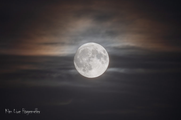 Mehr über den Artikel erfahren Fotografie bei Nacht